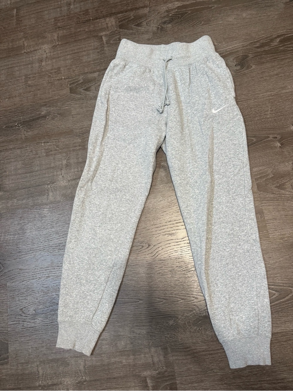 Nike Light Gray Women's Fleece Jogger Pants High Waisted